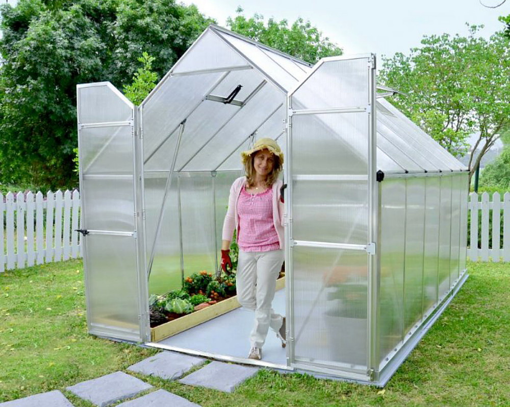 Greenhouses with double doors